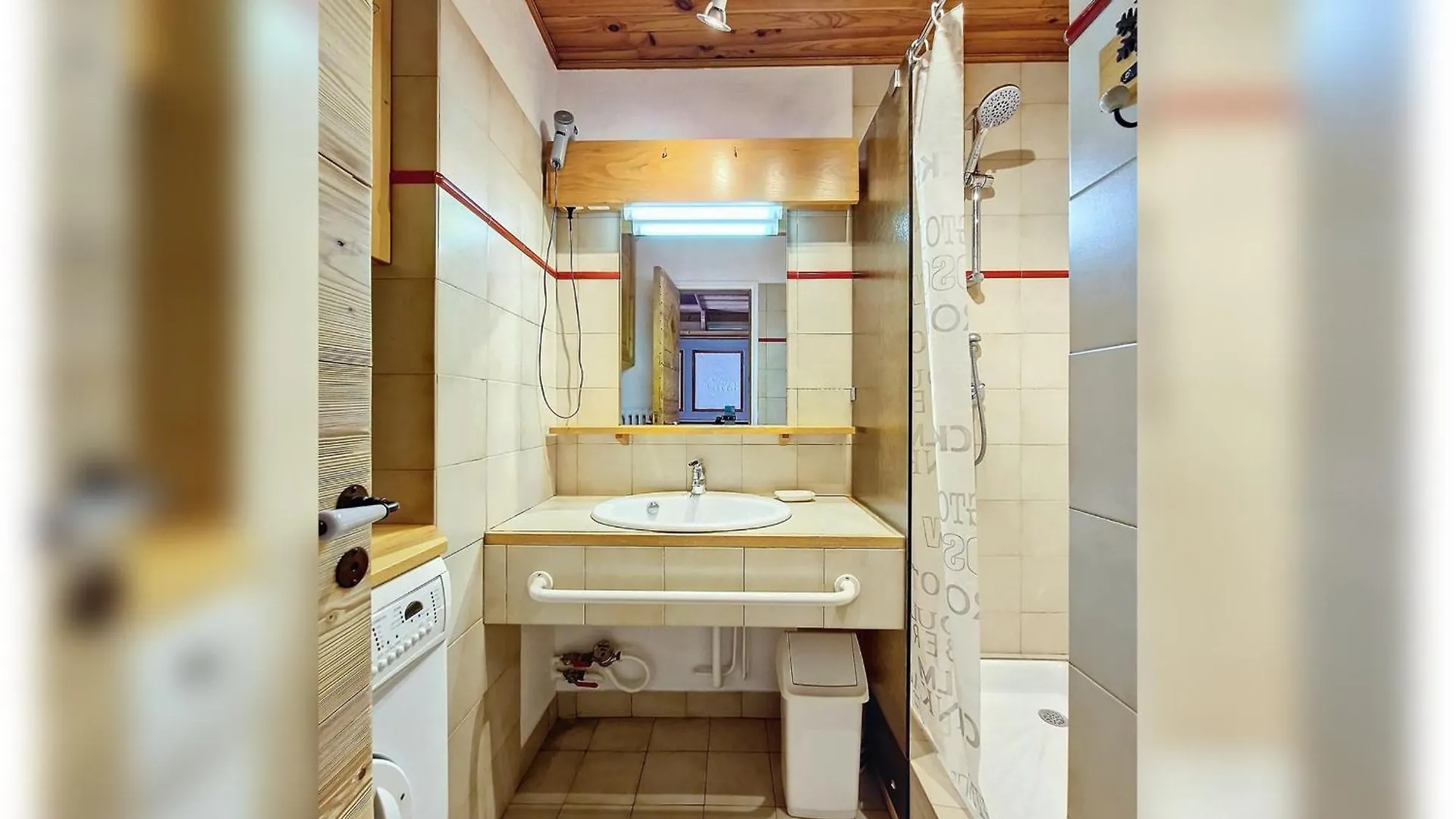 Appartement 6 Pers, 2 Chambres, La Clusaz, Wifi, Parking - Fr-1-818-70