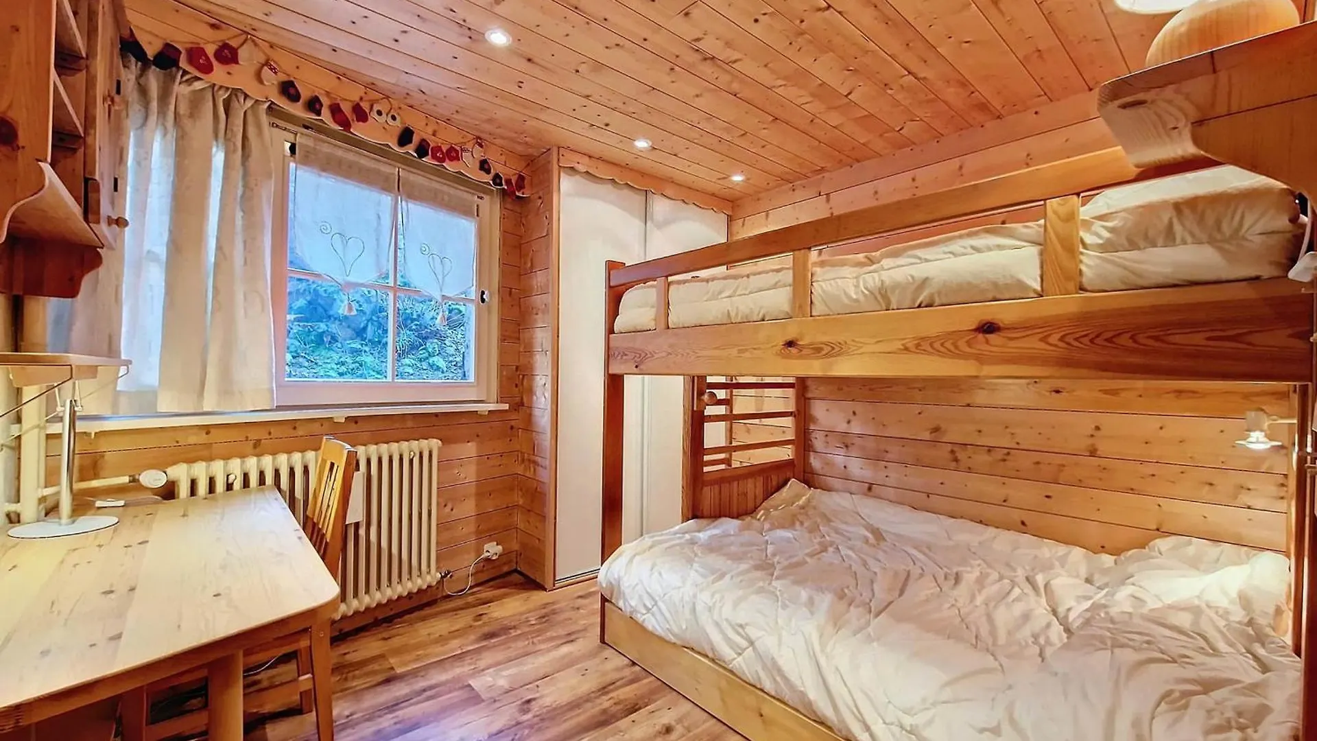 Apartment Appartement 6 Pers, 2 Chambres, La Clusaz, Wifi, Parking - Fr-1-818-70