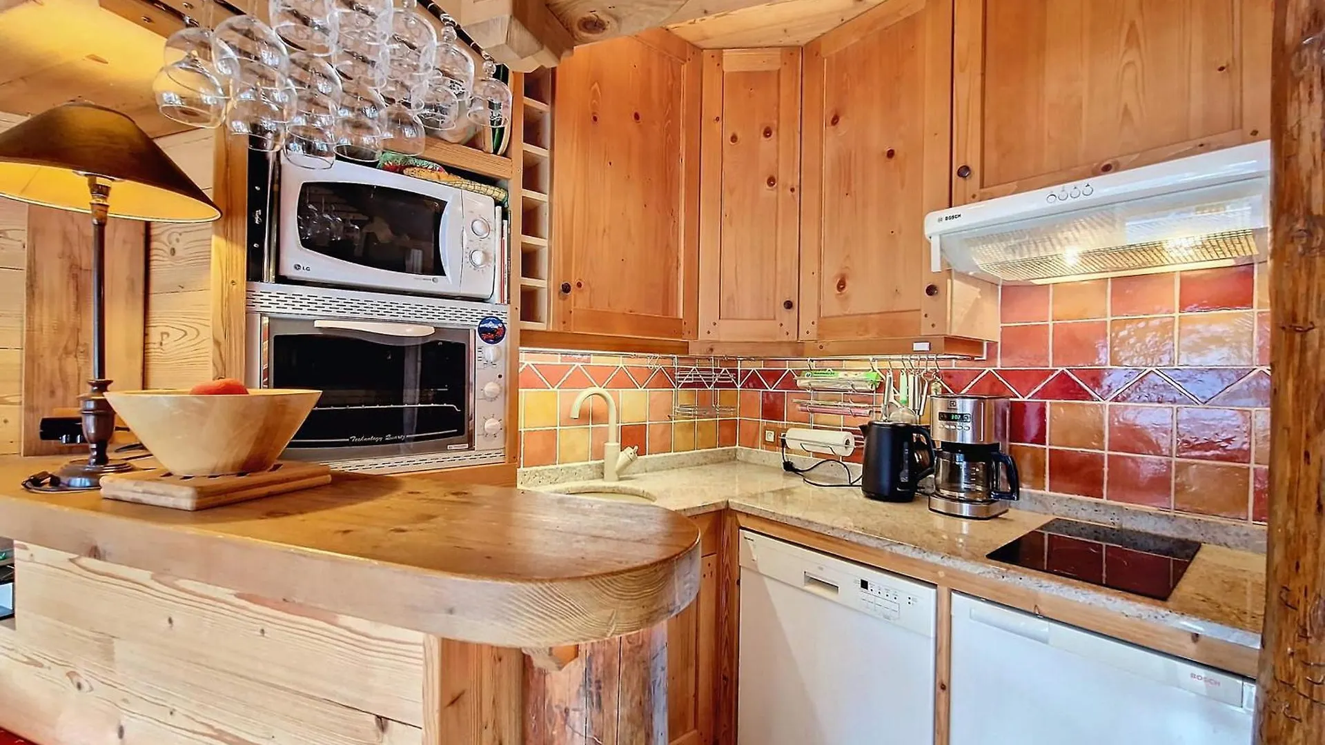 Appartement 6 Pers, 2 Chambres, La Clusaz, Wifi, Parking - Fr-1-818-70 0*,